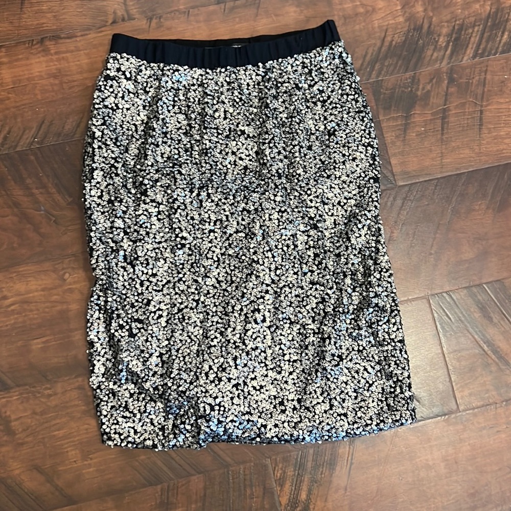 Sequin pencil skirt